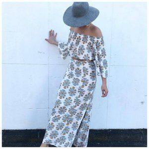 TIGERLILY Dharma White Floral Shirred Off The Shoulder Crop